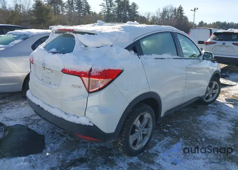 2018 Honda Hr-V Lx z USA, uszkodzony, nr VIN 3CZRU6H39JM731595